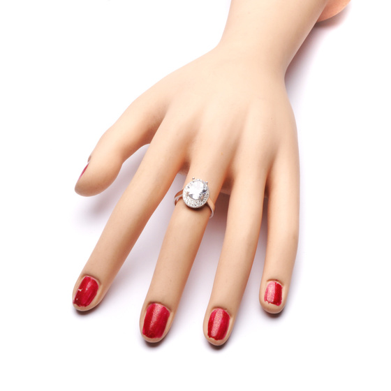 Srebrny Pierścionek z Dużą Cyrkonią