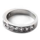 Srebrna Obrączka Wysadzana Cyrkoniami