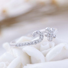 Srebrna Obrączka z Białymi Cyrkoniami