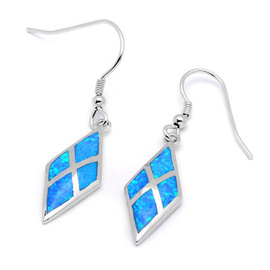 Srebrne Kolczyki Kształt Karo z Niebieskim Opalem