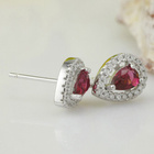 Srebrne Kolczyki Wysadzane Rubinowymi Cyrkoniami