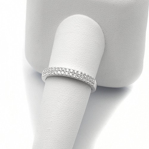 Pierścionek Srebrny z Białymi Kamieniami