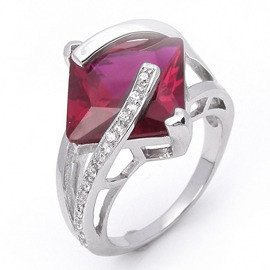 Pierścionek Srebrny z Dużą Rubinową Cyrkonią