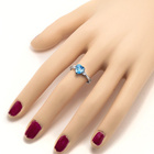 Srebrny Pierścionek Serduszko z Błękitną Cyrkonią