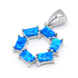 Srebrna Zawieszka z Niebieskim Opalem