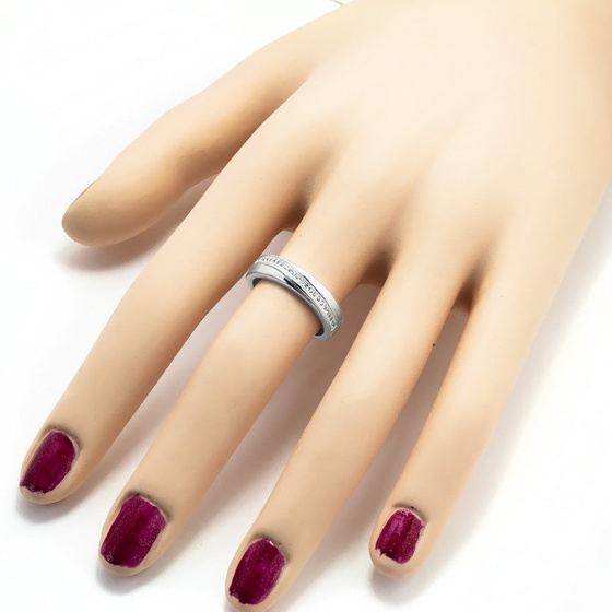 Srebrna Obrączka z Białymi Mikro Cyrkoniami