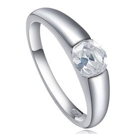 Srebrny Pierścionek z Diamentową Cyrkonią