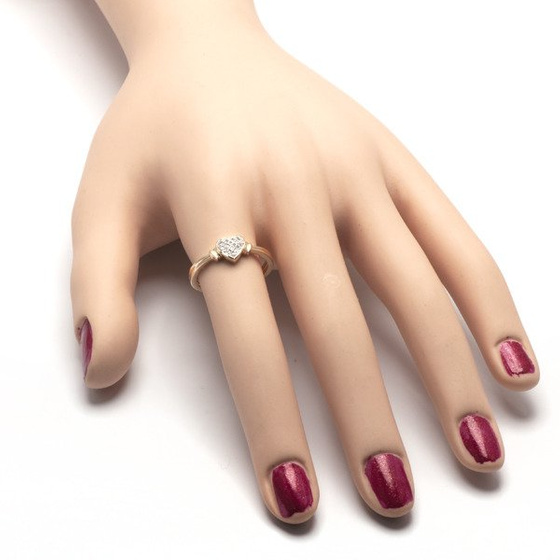 Złoty Pierścionek z Brylantami w Kształcie Serca