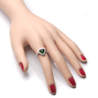 Srebrny Pierścionek z Zielonym Kamieniem