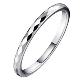 Obrączka z Wolframu z Fasetkami