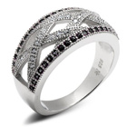 Srebrna Obrączka z Czarnymi i Białymi Cyrkoniami