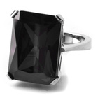 Srebrny Pierścionek z Dużą Czarną Cyrkonią