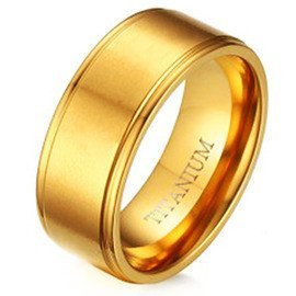 Gładka Obrączka z Tytanu Pokryta Złotem