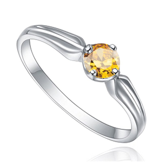 Srebrny Pierścionek z Pomarańczową Cyrkonią