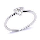 Pierścionek Srebrny Trójkątny z Cyrkonią