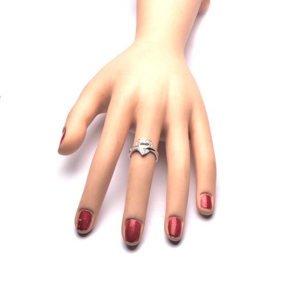 Srebrny Pierścionek Diamentowe Serce