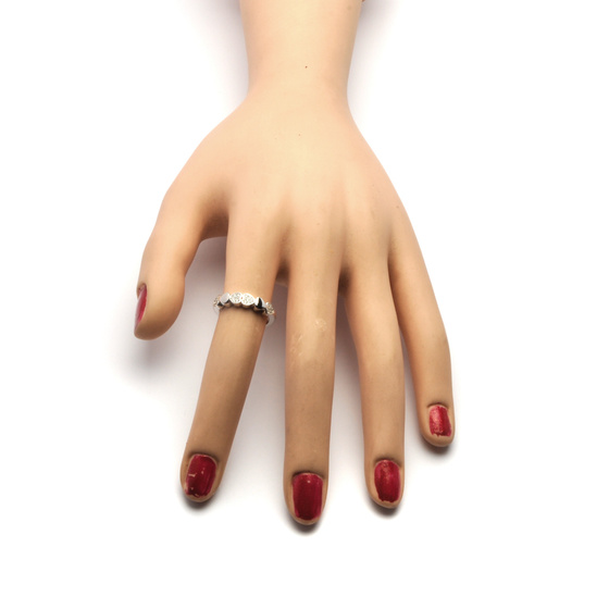 Srebrny Pierścionek Serce Wysadzany Cyrkoniami