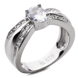 Srebrny Pierścionek z Bezbarwnymi Cyrkoniami