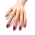 Srebrny Pierścionek z Białym Opalem