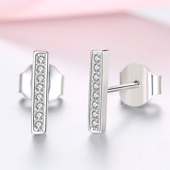Srebrne Kolczyki Wysadzane Cyrkoniami