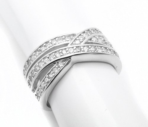 Srebrna Obrączka Przeplatana Białymi Cyrkoniami