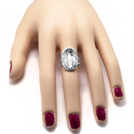 Srebrny Pierścionek z Dużym Białym Kamieniem